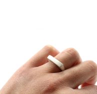 Δείξε μου σε ποιο δάχτυλο φοράς το δαχτυλίδι σου, να σου πω ποιος είσαι!