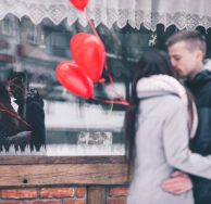 Πλάνο τελευταίας στιγμής αν αποφασίσεις να γιορτάσεις τον Άγιο Βαλεντίνο σπίτι!