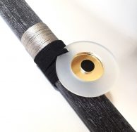 Μήπως ντρέπεσαι να εμφανιστείς στην Ανάσταση με τη λαμπάδα στο χέρι; Βρες εδώ τη λαμπάδα που θα κρατήσεις περήφανα