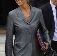 Ψήφο εμπιστοσύνης στις 7 πιο chic γυναίκες της πολιτικής